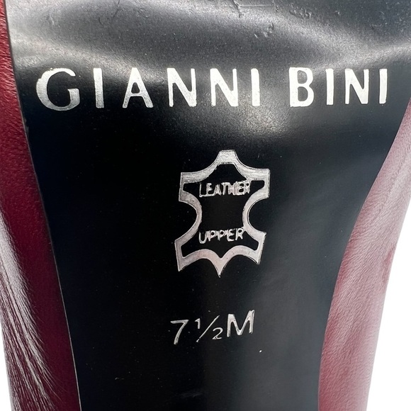 Gianni Bini Red Leather Peep Toe Platform Heels Size 7 1/2 Women’s - Picture 2 of 9